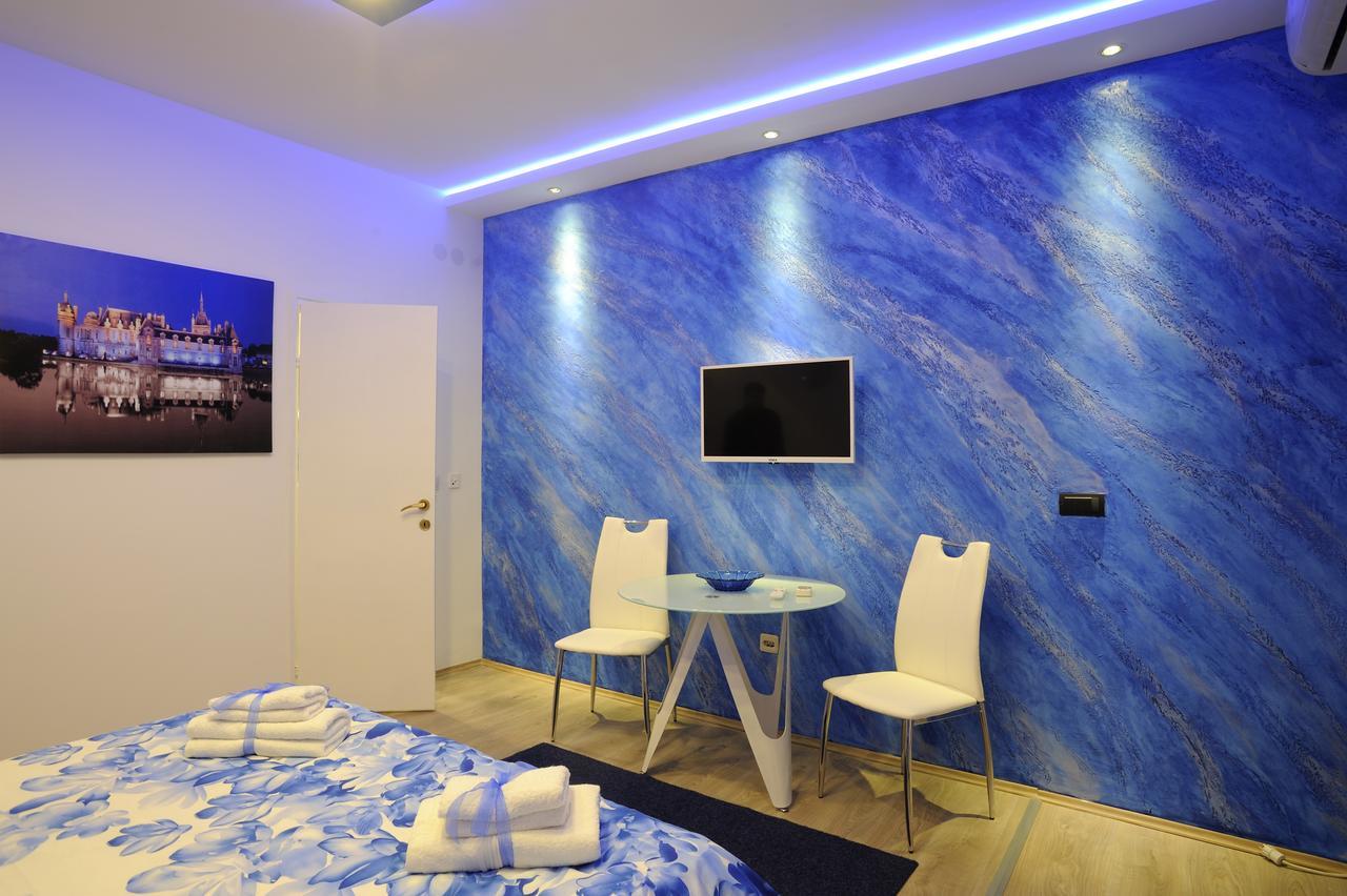 Apartment Rinaldi Lux Belgrade Exterior photo
